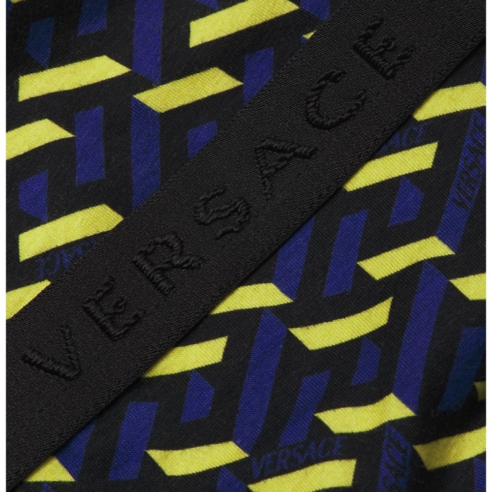 Versace “La Greca” bra and brief set. - Picture 9 of 9